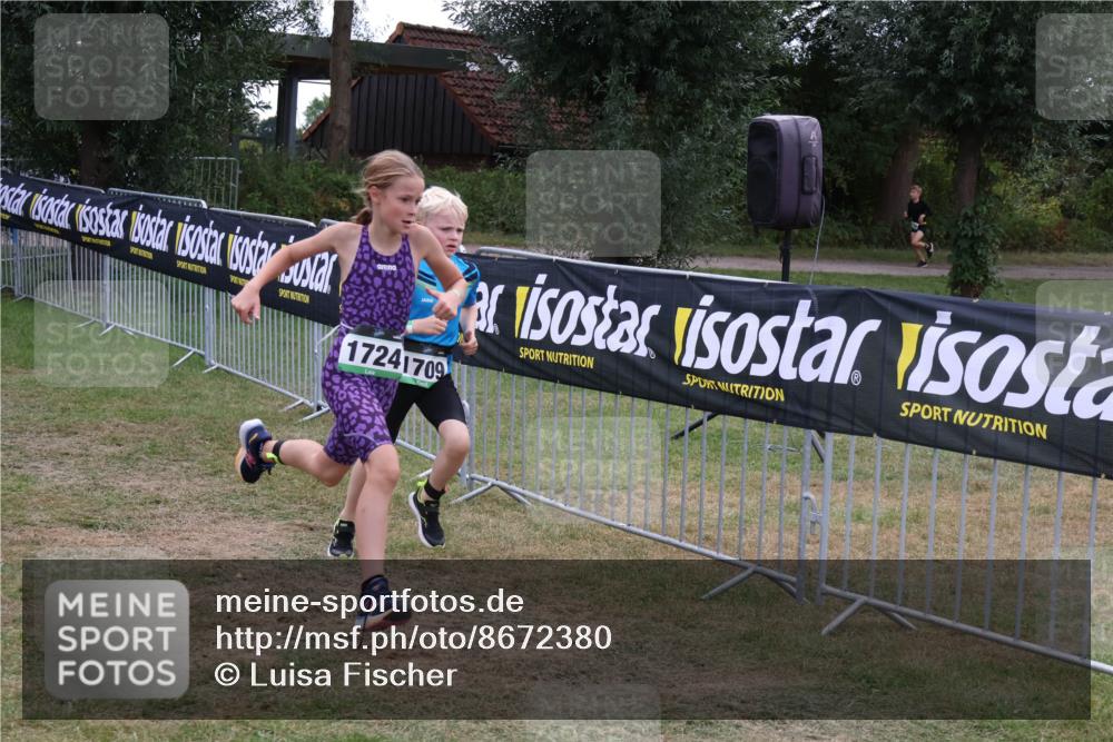 31.08.2025 - Elbe Triathlon Hamburg Luisa Fischer http://msf.ph/oto/8672380 31.08.2025 13:00:08 Laufen 17241709 meine-sportfotos.de