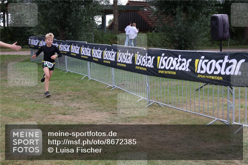 31.08.2025 - Elbe Triathlon Hamburg Luisa Fischer http://msf.ph/oto/8672385 31.08.2025 13:00:15 Laufen 1700 meine-sportfotos.de