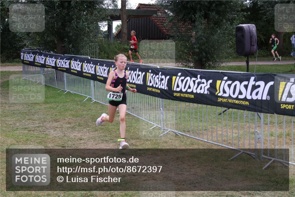 31.08.2025 - Elbe Triathlon Hamburg Luisa Fischer http://msf.ph/oto/8672397 31.08.2025 13:00:37 Laufen 1725 meine-sportfotos.de