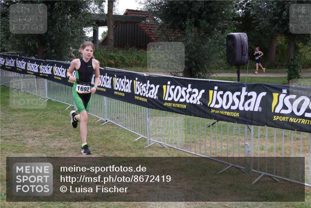 31.08.2025 - Elbe Triathlon Hamburg Luisa Fischer http://msf.ph/oto/8672419 31.08.2025 13:00:47 Laufen 1692 meine-sportfotos.de