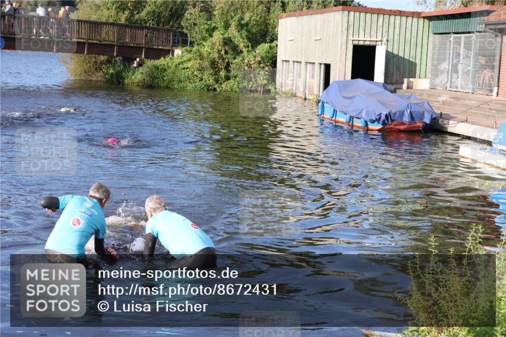 31.08.2025 - Elbe Triathlon Hamburg Luisa Fischer http://msf.ph/oto/8672431 31.08.2025 08:36:39 Schwimmen 233 meine-sportfotos.de