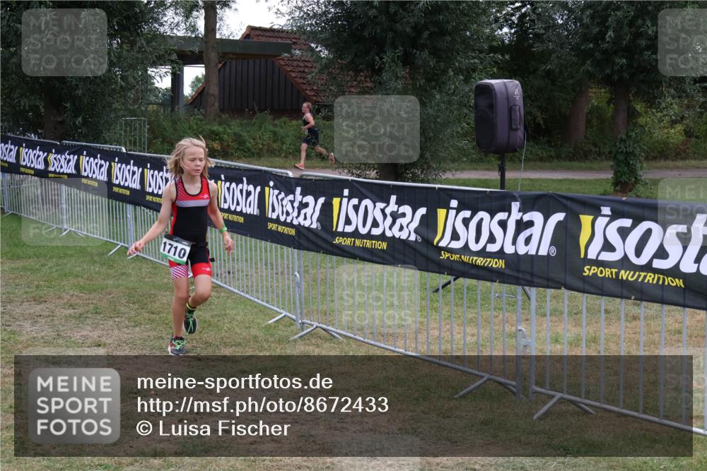 31.08.2025 - Elbe Triathlon Hamburg Luisa Fischer http://msf.ph/oto/8672433 31.08.2025 13:00:49 Laufen 1710 meine-sportfotos.de