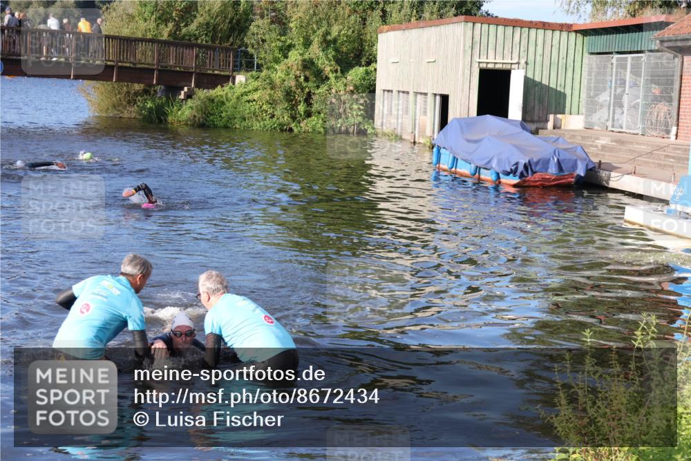 31.08.2025 - Elbe Triathlon Hamburg Luisa Fischer http://msf.ph/oto/8672434 31.08.2025 08:36:40 Schwimmen 233 meine-sportfotos.de