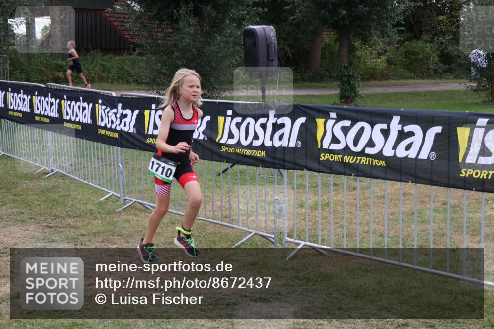31.08.2025 - Elbe Triathlon Hamburg Luisa Fischer http://msf.ph/oto/8672437 31.08.2025 13:00:50 Laufen 1710 meine-sportfotos.de