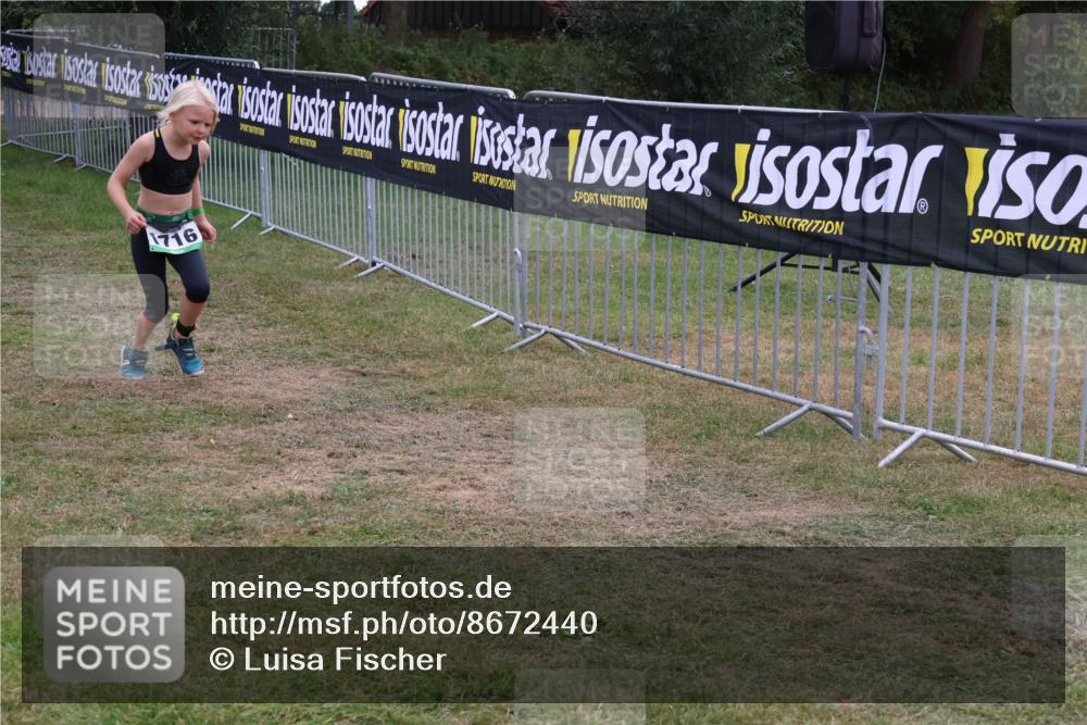 31.08.2025 - Elbe Triathlon Hamburg Luisa Fischer http://msf.ph/oto/8672440 31.08.2025 13:00:53 Laufen 1716 meine-sportfotos.de