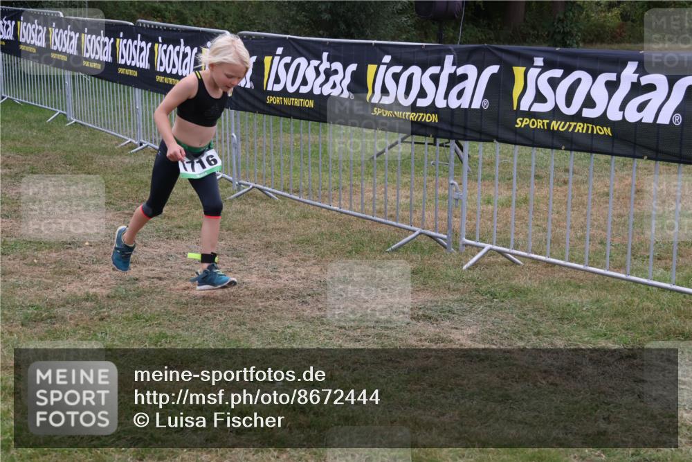31.08.2025 - Elbe Triathlon Hamburg Luisa Fischer http://msf.ph/oto/8672444 31.08.2025 13:00:54 Laufen 1716 meine-sportfotos.de