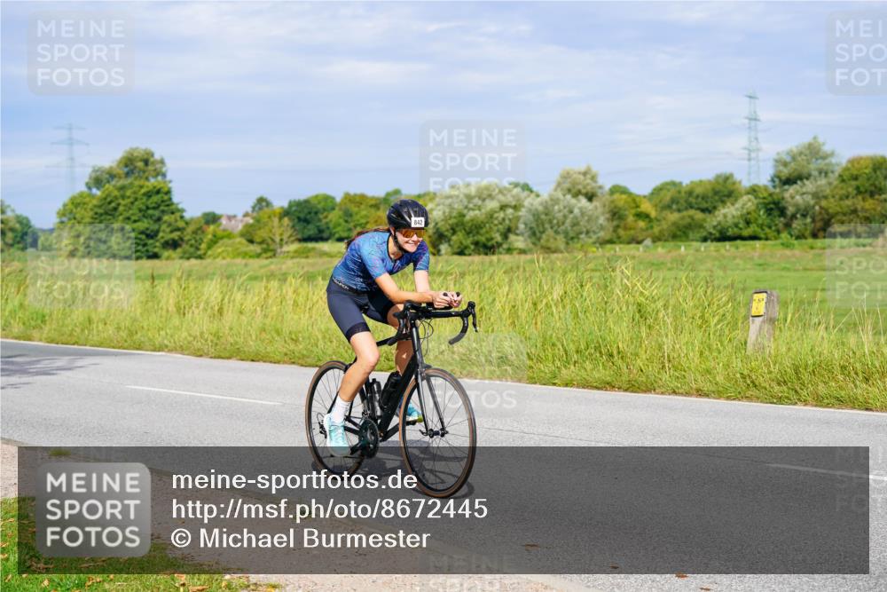 31.08.2025 - Elbe Triathlon Hamburg Michael Burmester http://msf.ph/oto/8672445 31.08.2025 10:05:19 Radfahren 410, 842 meine-sportfotos.de
