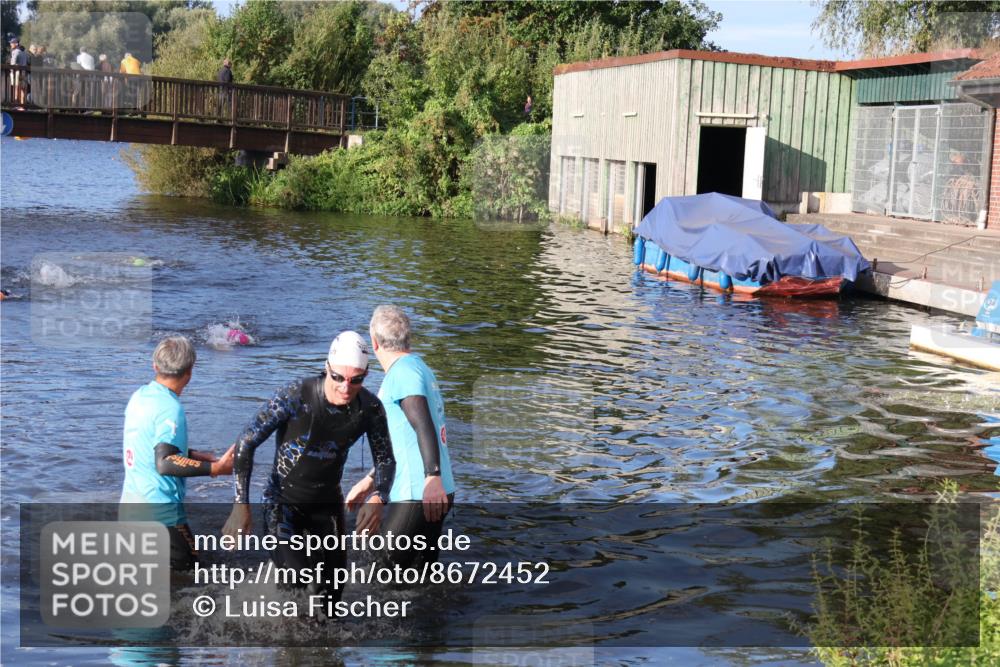 31.08.2025 - Elbe Triathlon Hamburg Luisa Fischer http://msf.ph/oto/8672452 31.08.2025 08:36:42 Schwimmen 233 meine-sportfotos.de