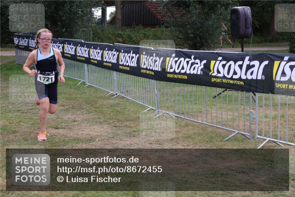 31.08.2025 - Elbe Triathlon Hamburg Luisa Fischer http://msf.ph/oto/8672455 31.08.2025 13:00:58 Laufen 1721 meine-sportfotos.de