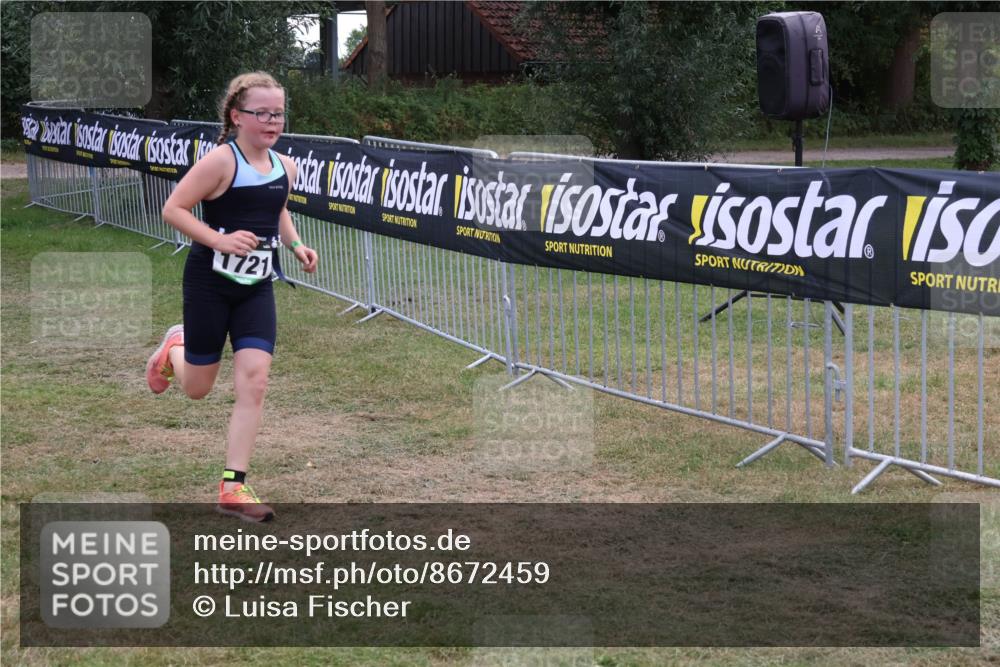 31.08.2025 - Elbe Triathlon Hamburg Luisa Fischer http://msf.ph/oto/8672459 31.08.2025 13:00:59 Laufen 1721 meine-sportfotos.de