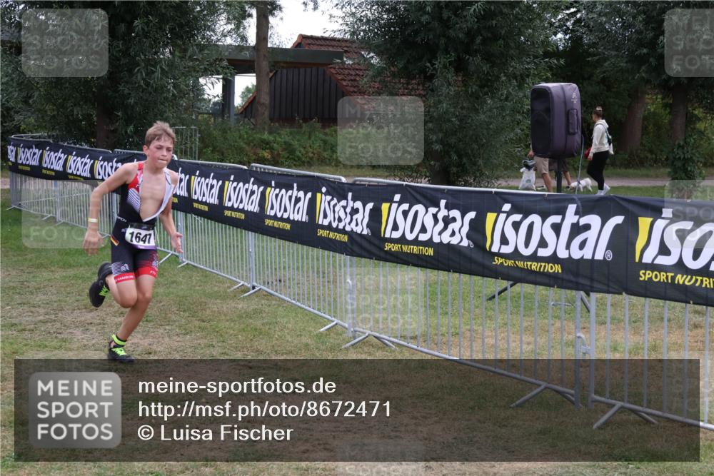 31.08.2025 - Elbe Triathlon Hamburg Luisa Fischer http://msf.ph/oto/8672471 31.08.2025 13:01:05 Laufen 1641 meine-sportfotos.de
