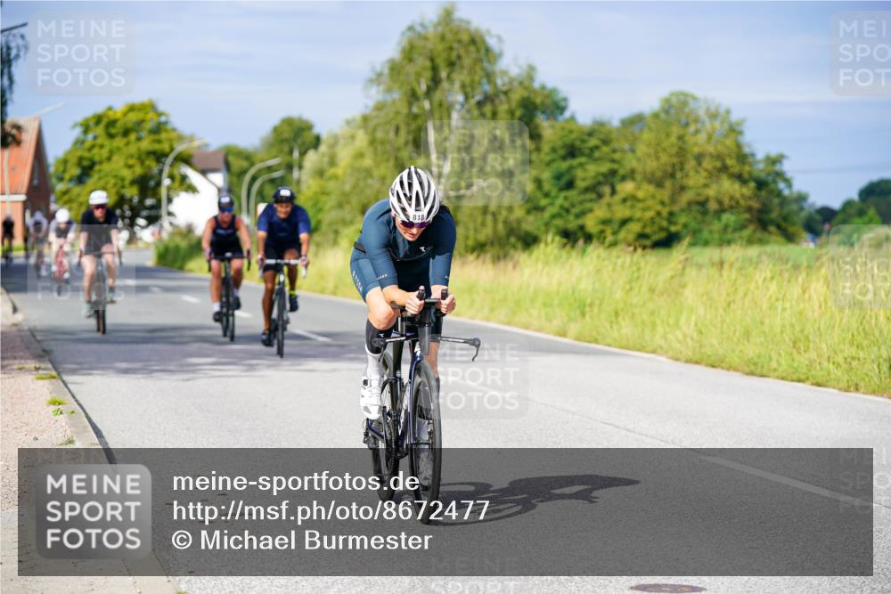 31.08.2025 - Elbe Triathlon Hamburg Michael Burmester http://msf.ph/oto/8672477 31.08.2025 10:07:25 Radfahren 454, 651, 753, 818, 847, 861 meine-sportfotos.de