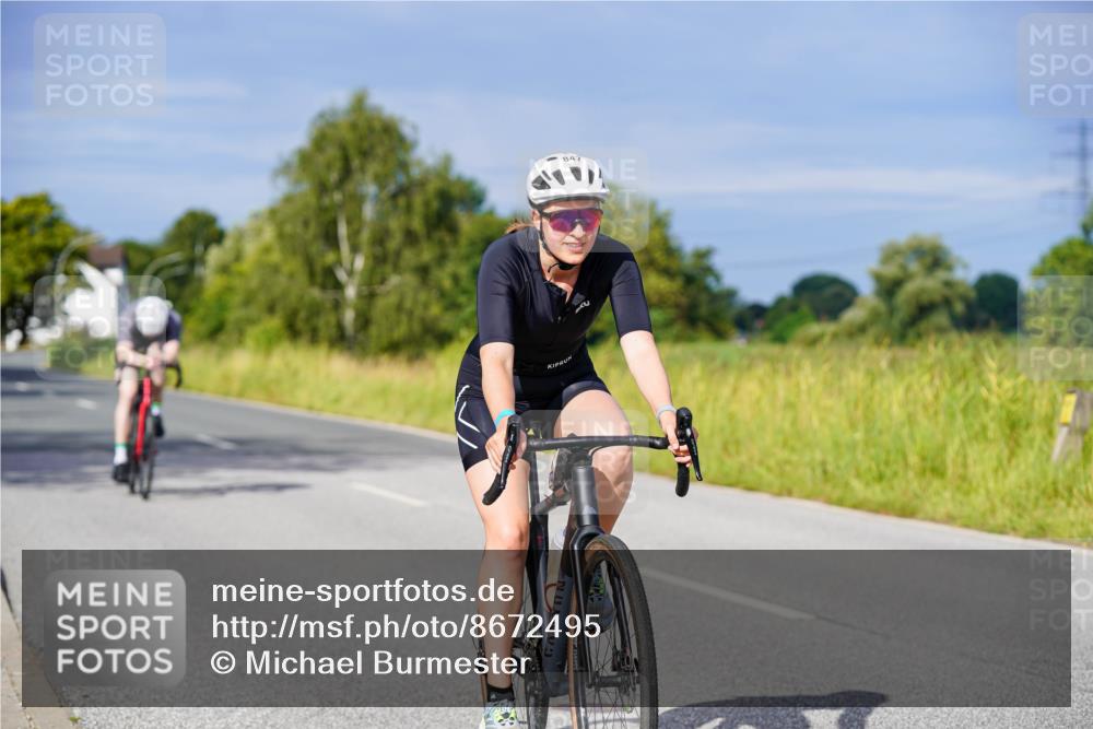 31.08.2025 - Elbe Triathlon Hamburg Michael Burmester http://msf.ph/oto/8672495 31.08.2025 10:07:28 Radfahren 454, 651, 753, 818, 836, 847, 861 meine-sportfotos.de
