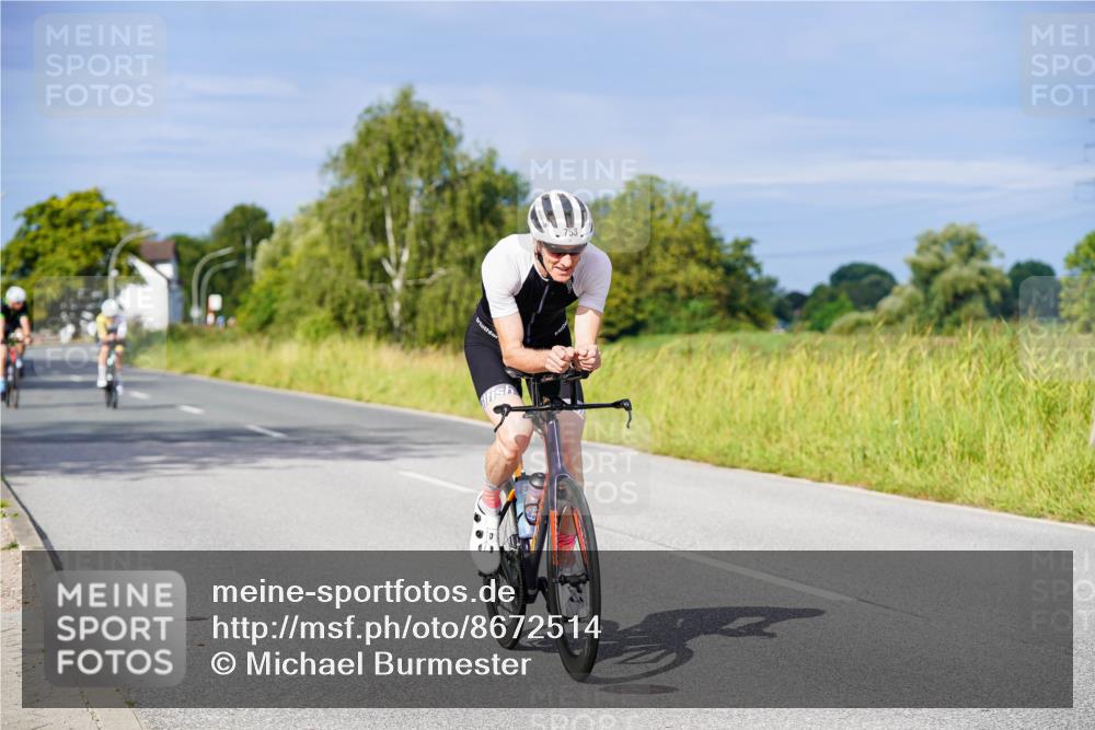 31.08.2025 - Elbe Triathlon Hamburg Michael Burmester http://msf.ph/oto/8672514 31.08.2025 10:07:32 Radfahren 447, 454, 753, 836 meine-sportfotos.de