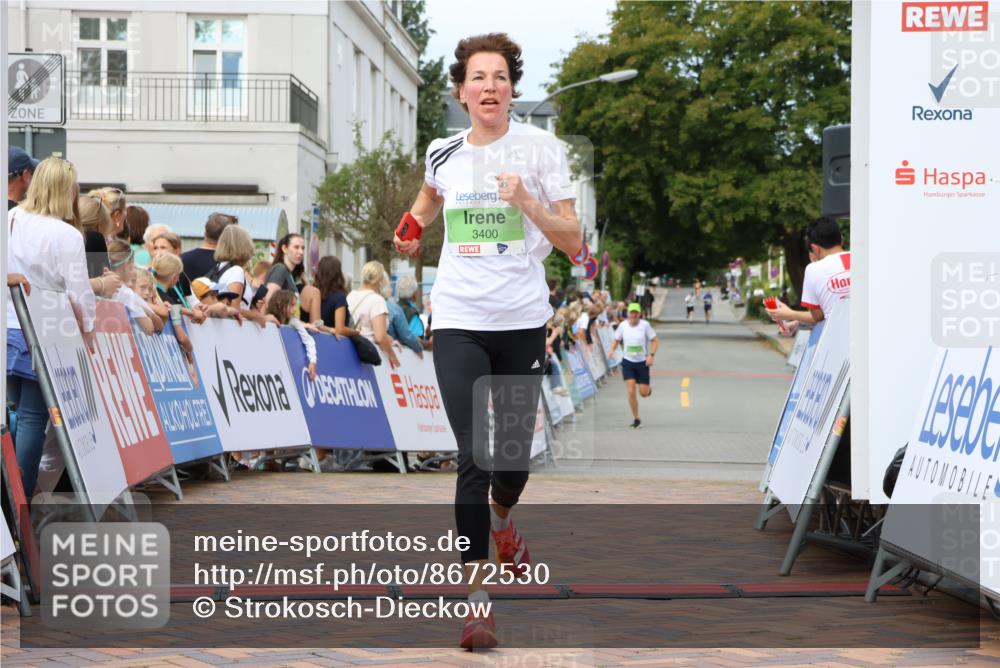 31.08.2025 - 21. Blankeneser Heldenlauf Strokosch-Dieckow http://msf.ph/oto/8672530 31.08.2025 10:52:21 Ziel 3400 meine-sportfotos.de