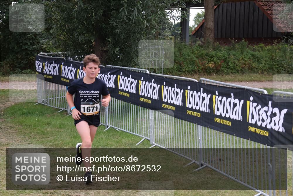 31.08.2025 - Elbe Triathlon Hamburg Luisa Fischer http://msf.ph/oto/8672532 31.08.2025 13:02:10 Laufen 1671 meine-sportfotos.de