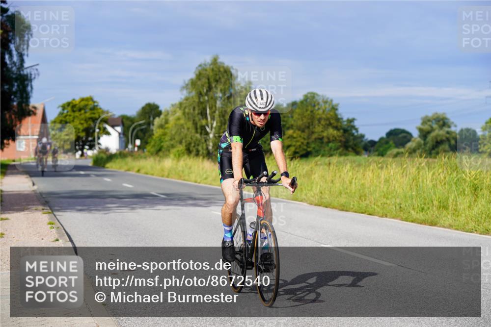 31.08.2025 - Elbe Triathlon Hamburg Michael Burmester http://msf.ph/oto/8672540 31.08.2025 10:07:36 Radfahren 447, 747, 836, 900 meine-sportfotos.de