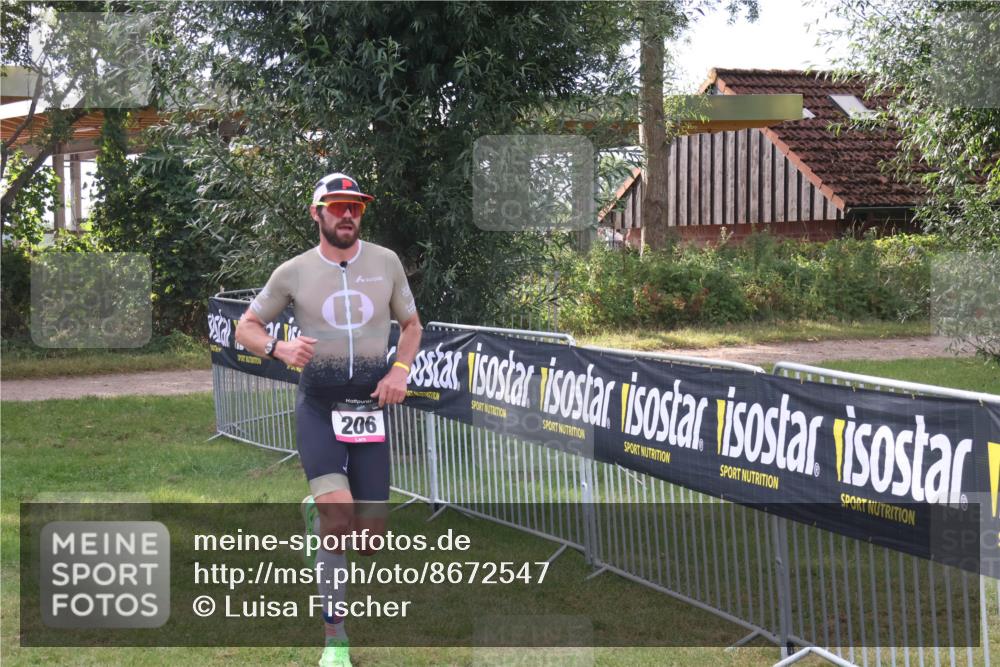 31.08.2025 - Elbe Triathlon Hamburg Luisa Fischer http://msf.ph/oto/8672547 31.08.2025 09:56:38 Laufen 206 meine-sportfotos.de