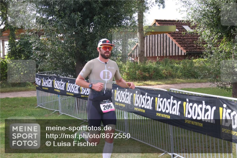 31.08.2025 - Elbe Triathlon Hamburg Luisa Fischer http://msf.ph/oto/8672550 31.08.2025 09:56:38 Laufen 206 meine-sportfotos.de