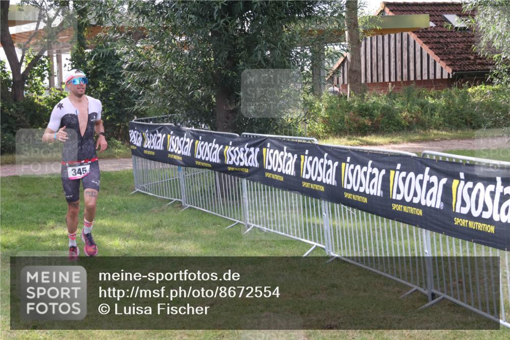 31.08.2025 - Elbe Triathlon Hamburg Luisa Fischer http://msf.ph/oto/8672554 31.08.2025 09:57:17 Laufen 345 meine-sportfotos.de