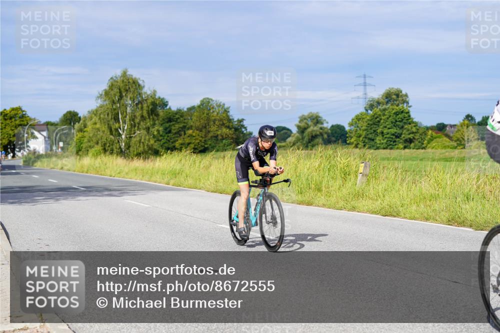 31.08.2025 - Elbe Triathlon Hamburg Michael Burmester http://msf.ph/oto/8672555 31.08.2025 10:07:42 Radfahren 747, 752, 900 meine-sportfotos.de