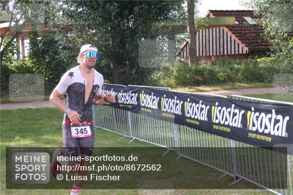 31.08.2025 - Elbe Triathlon Hamburg Luisa Fischer http://msf.ph/oto/8672562 31.08.2025 09:57:18 Laufen 345 meine-sportfotos.de