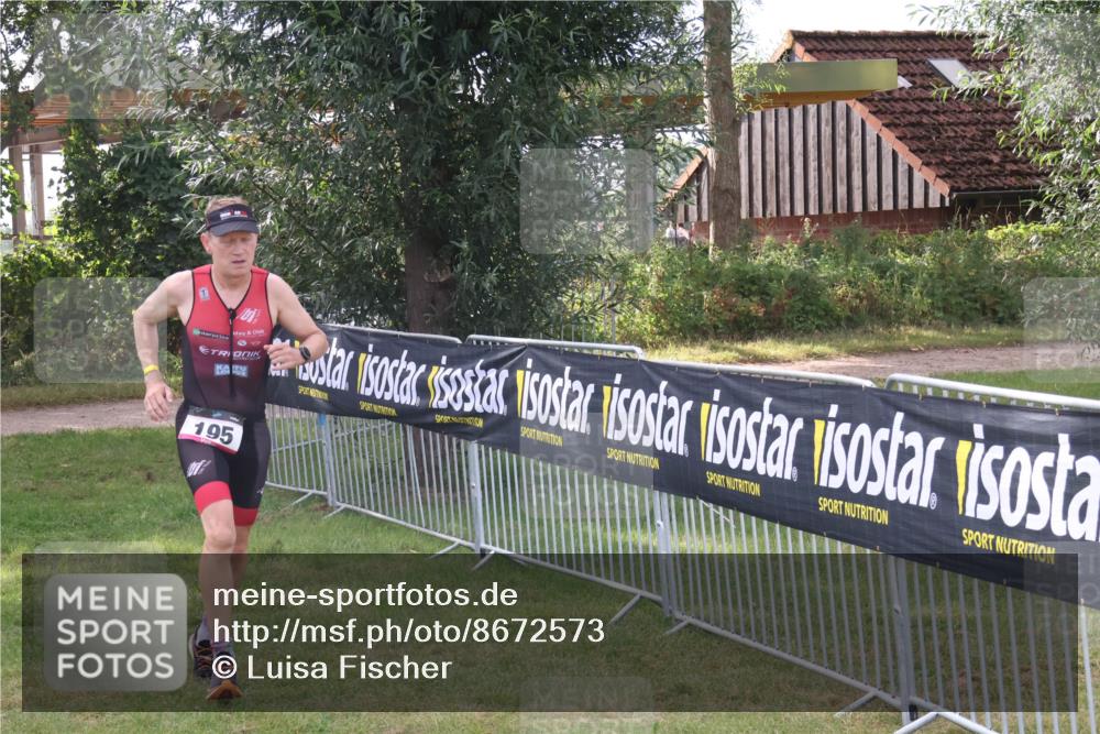 31.08.2025 - Elbe Triathlon Hamburg Luisa Fischer http://msf.ph/oto/8672573 31.08.2025 09:57:39 Laufen 195 meine-sportfotos.de