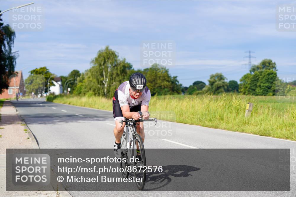31.08.2025 - Elbe Triathlon Hamburg Michael Burmester http://msf.ph/oto/8672576 31.08.2025 10:07:45 Radfahren 747, 752, 900 meine-sportfotos.de