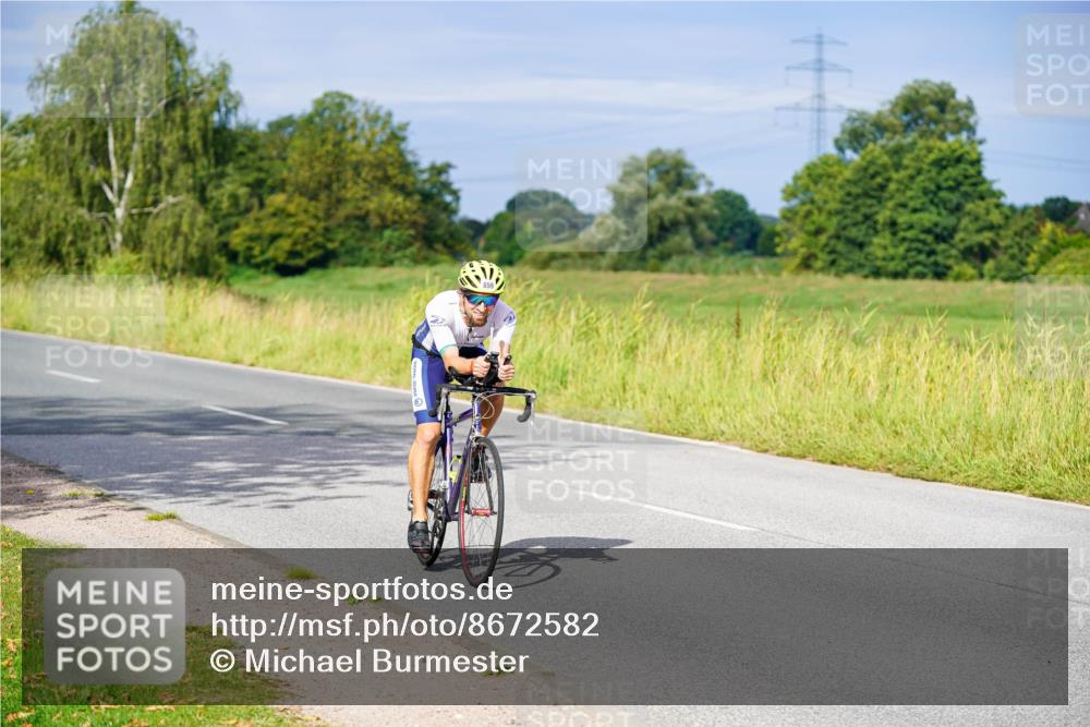 31.08.2025 - Elbe Triathlon Hamburg Michael Burmester http://msf.ph/oto/8672582 31.08.2025 10:07:53 Radfahren 561, 575, 659 meine-sportfotos.de