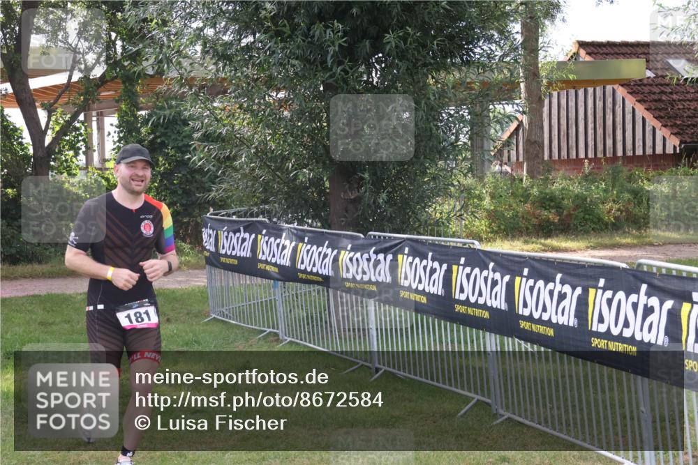 31.08.2025 - Elbe Triathlon Hamburg Luisa Fischer http://msf.ph/oto/8672584 31.08.2025 09:57:52 Laufen 181 meine-sportfotos.de
