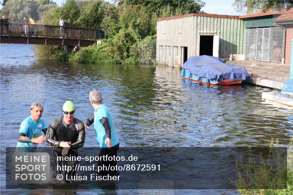 31.08.2025 - Elbe Triathlon Hamburg Luisa Fischer http://msf.ph/oto/8672591 31.08.2025 08:37:11 Schwimmen 221 meine-sportfotos.de