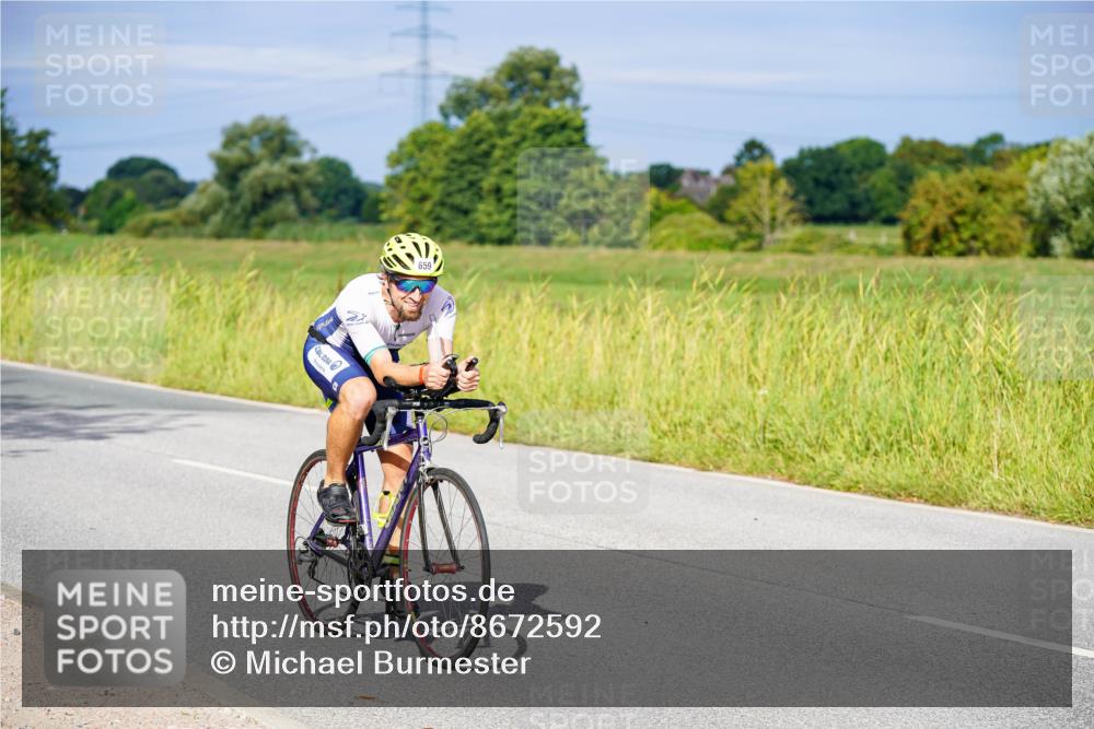 31.08.2025 - Elbe Triathlon Hamburg Michael Burmester http://msf.ph/oto/8672592 31.08.2025 10:07:53 Radfahren 561, 575, 659 meine-sportfotos.de