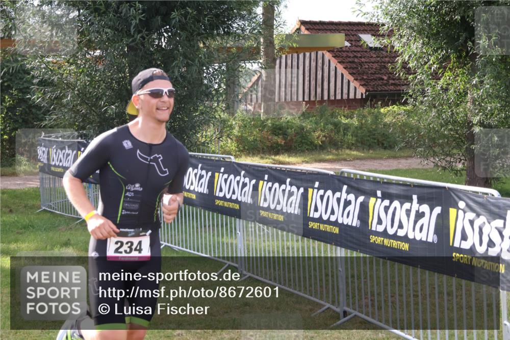 31.08.2025 - Elbe Triathlon Hamburg Luisa Fischer http://msf.ph/oto/8672601 31.08.2025 09:58:04 Laufen 234 meine-sportfotos.de