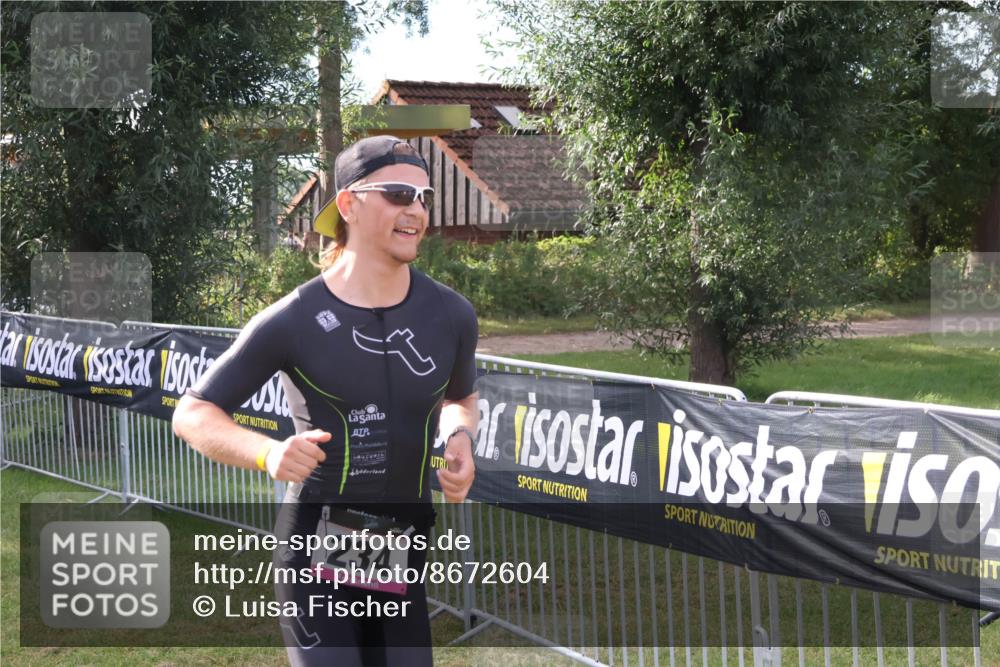 31.08.2025 - Elbe Triathlon Hamburg Luisa Fischer http://msf.ph/oto/8672604 31.08.2025 09:58:04 Laufen 234 meine-sportfotos.de