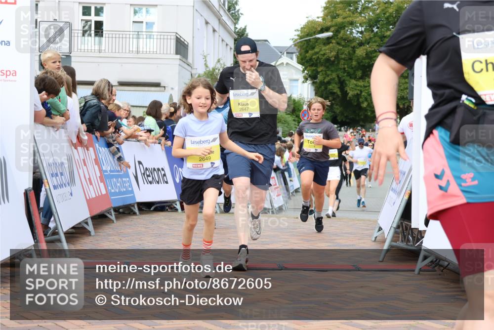 31.08.2025 - 21. Blankeneser Heldenlauf Strokosch-Dieckow http://msf.ph/oto/8672605 31.08.2025 10:31:22 Ziel 2551, 2776, 2307, 2097, 2649, 2647, 2399, 2103, 2274 meine-sportfotos.de