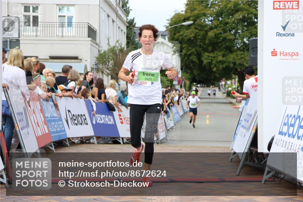 31.08.2025 - 21. Blankeneser Heldenlauf Strokosch-Dieckow http://msf.ph/oto/8672624 31.08.2025 10:52:21 Ziel 3400 meine-sportfotos.de