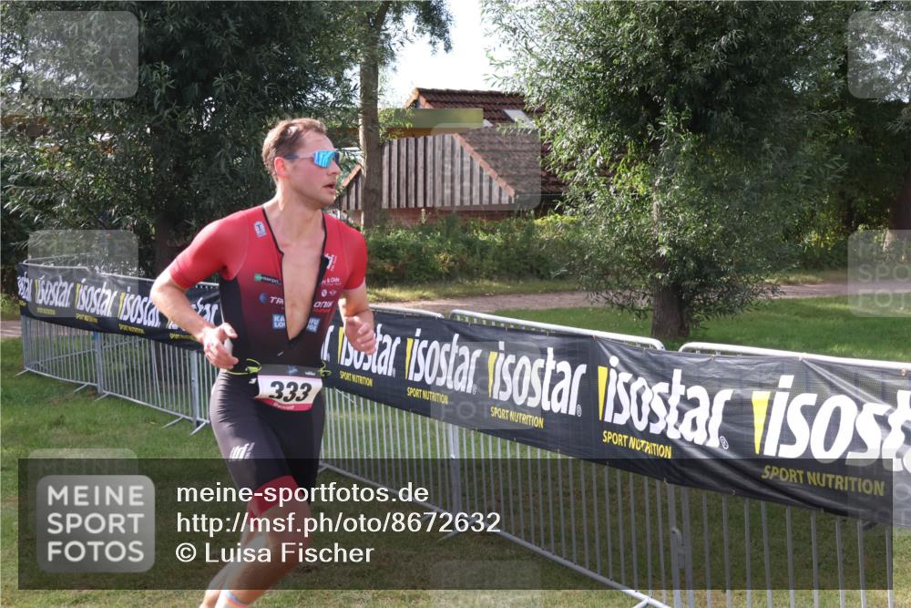 31.08.2025 - Elbe Triathlon Hamburg Luisa Fischer http://msf.ph/oto/8672632 31.08.2025 09:58:50 Laufen 30, 333 meine-sportfotos.de