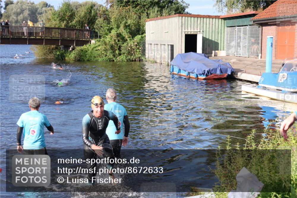 31.08.2025 - Elbe Triathlon Hamburg Luisa Fischer http://msf.ph/oto/8672633 31.08.2025 08:38:14 Schwimmen 274 meine-sportfotos.de