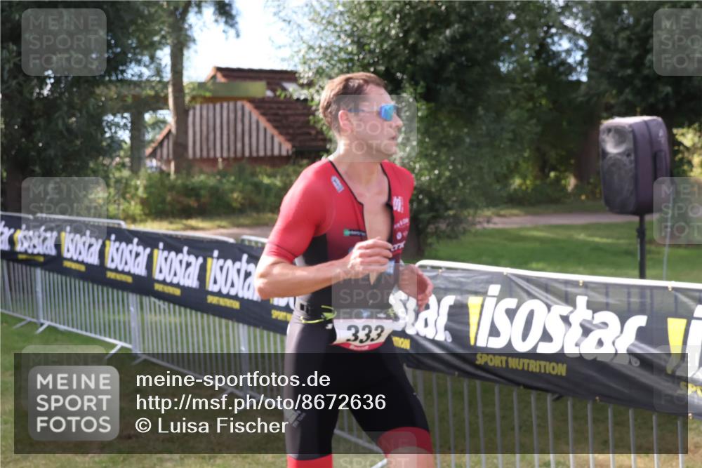 31.08.2025 - Elbe Triathlon Hamburg Luisa Fischer http://msf.ph/oto/8672636 31.08.2025 09:58:50 Laufen 333 meine-sportfotos.de