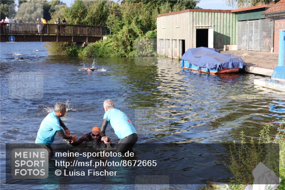 31.08.2025 - Elbe Triathlon Hamburg Luisa Fischer http://msf.ph/oto/8672665 31.08.2025 08:38:24 Schwimmen 183, 245 meine-sportfotos.de