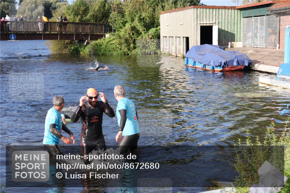 31.08.2025 - Elbe Triathlon Hamburg Luisa Fischer http://msf.ph/oto/8672680 31.08.2025 08:38:26 Schwimmen 183, 245 meine-sportfotos.de