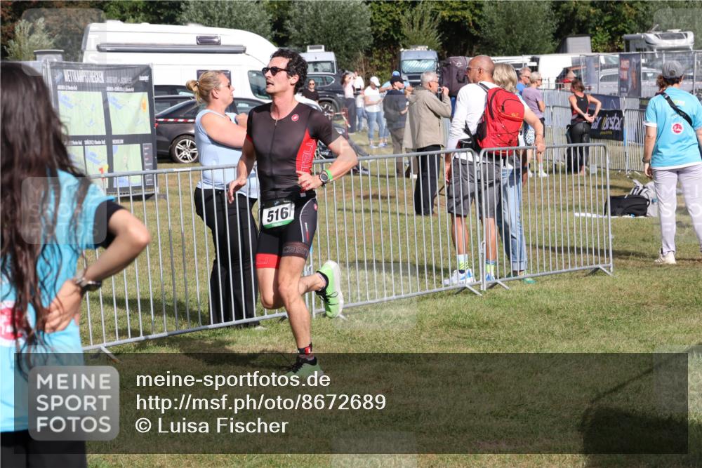 31.08.2025 - Elbe Triathlon Hamburg Luisa Fischer http://msf.ph/oto/8672689 31.08.2025 10:01:01 Laufen 516 meine-sportfotos.de