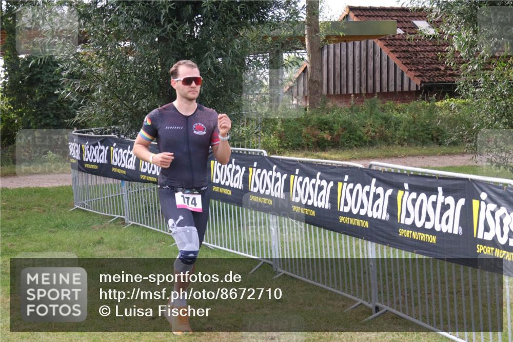 31.08.2025 - Elbe Triathlon Hamburg Luisa Fischer http://msf.ph/oto/8672710 31.08.2025 10:01:57 Laufen 174 meine-sportfotos.de