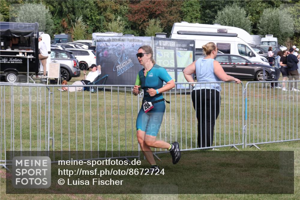 31.08.2025 - Elbe Triathlon Hamburg Luisa Fischer http://msf.ph/oto/8672724 31.08.2025 10:02:03 Laufen 2020, 284, 1 meine-sportfotos.de