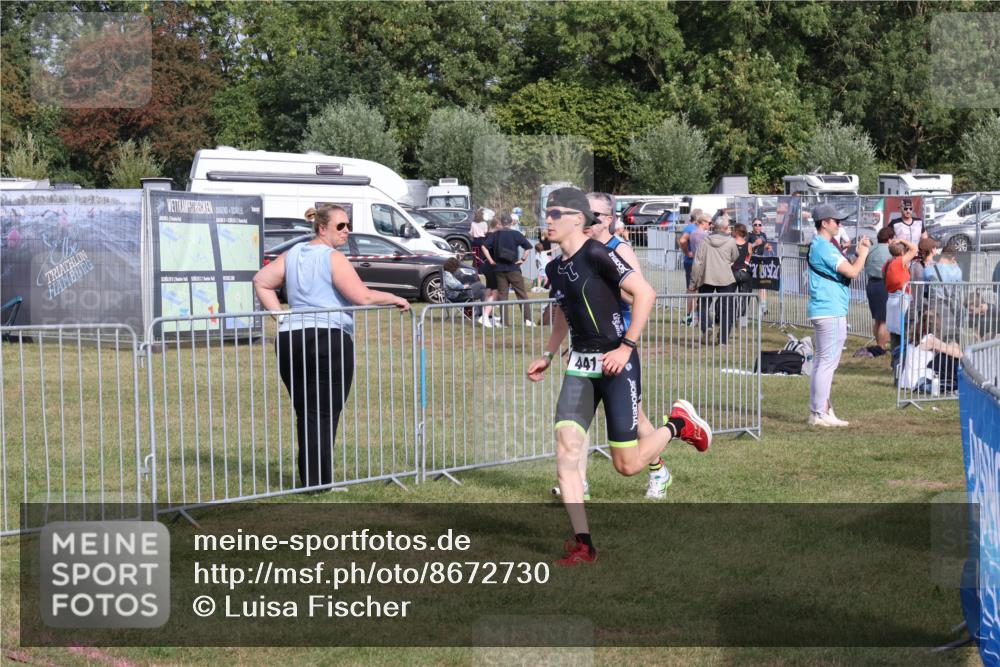 31.08.2025 - Elbe Triathlon Hamburg Luisa Fischer http://msf.ph/oto/8672730 31.08.2025 10:02:20 Laufen 441 meine-sportfotos.de