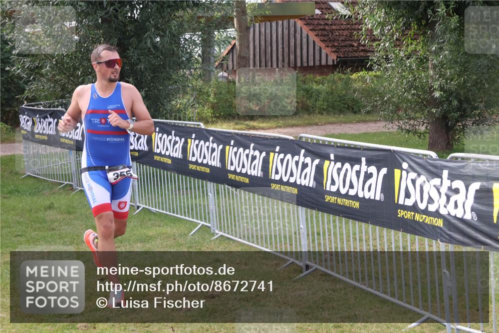 31.08.2025 - Elbe Triathlon Hamburg Luisa Fischer http://msf.ph/oto/8672741 31.08.2025 10:02:28 Laufen 355 meine-sportfotos.de