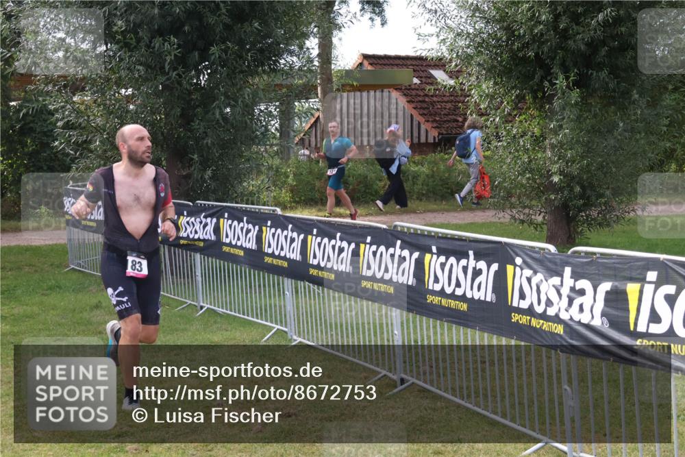 31.08.2025 - Elbe Triathlon Hamburg Luisa Fischer http://msf.ph/oto/8672753 31.08.2025 10:02:37 Laufen 83, 12 meine-sportfotos.de