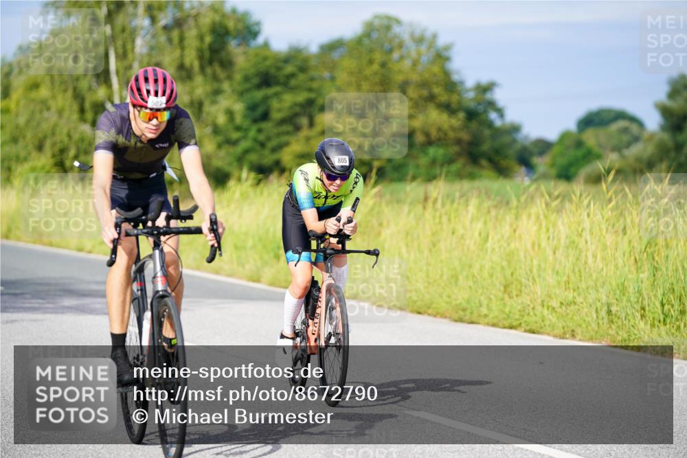 31.08.2025 - Elbe Triathlon Hamburg Michael Burmester http://msf.ph/oto/8672790 31.08.2025 10:08:44 Radfahren 481, 502, 525, 698, 725, 805 meine-sportfotos.de