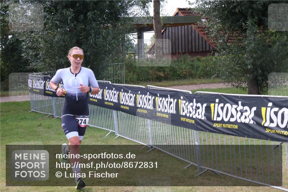 31.08.2025 - Elbe Triathlon Hamburg Luisa Fischer http://msf.ph/oto/8672831 31.08.2025 10:04:07 Laufen 274 meine-sportfotos.de