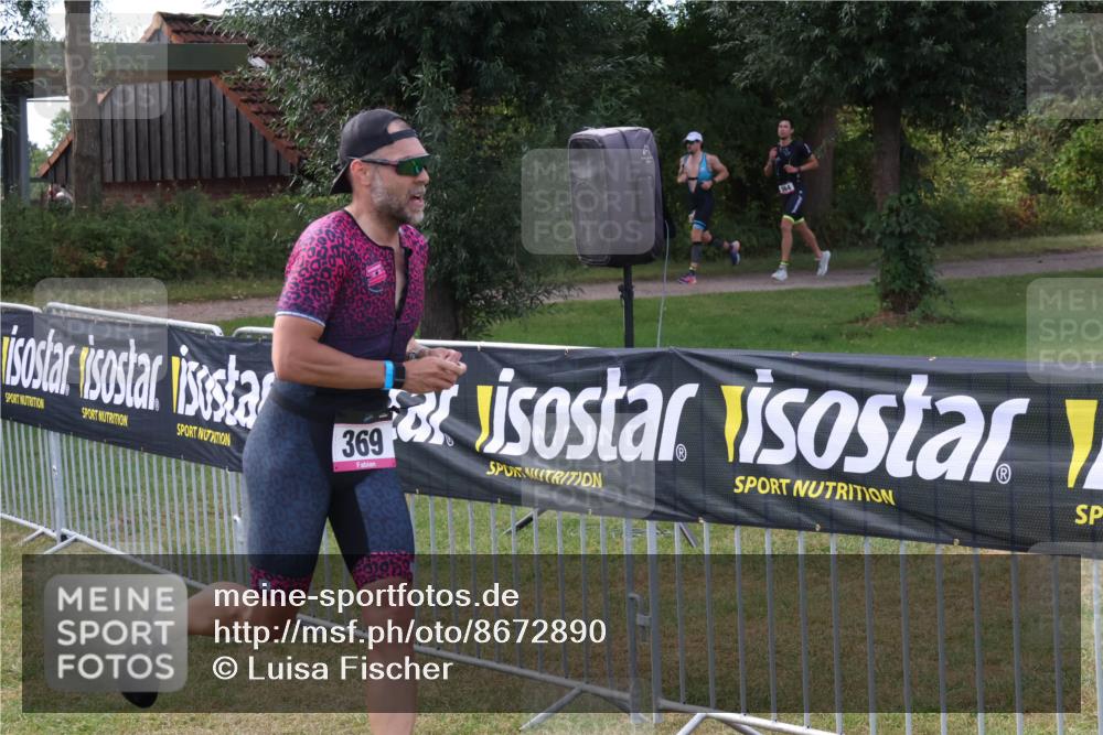 31.08.2025 - Elbe Triathlon Hamburg Luisa Fischer http://msf.ph/oto/8672890 31.08.2025 10:05:03 Laufen 369 meine-sportfotos.de
